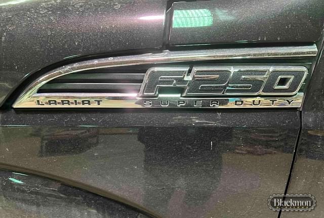 Image of Ford F-250 equipment image 2