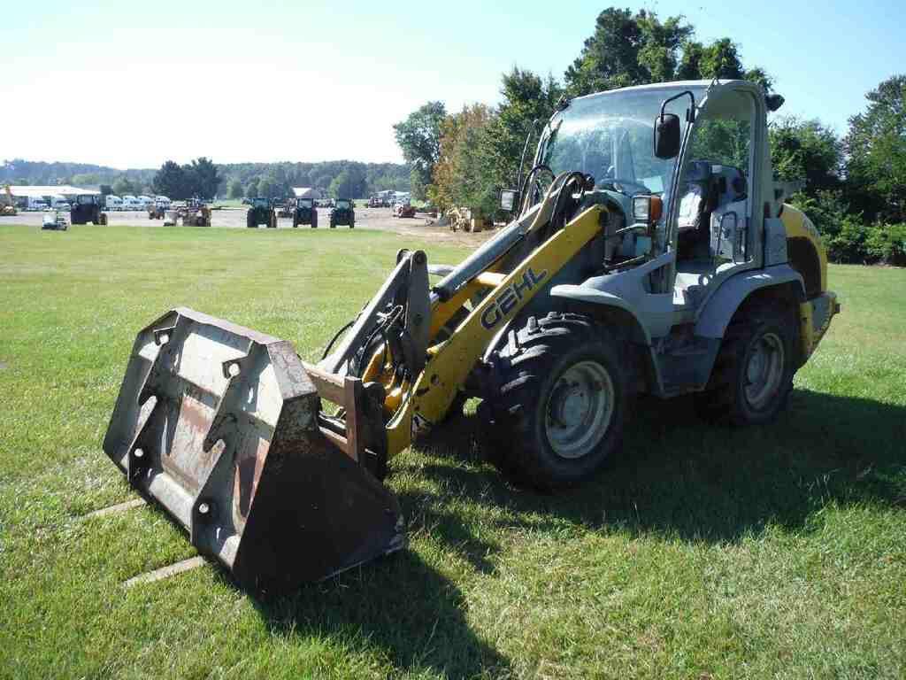 Main image Gehl 480