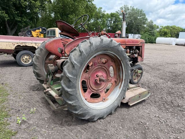Image of Farmall C equipment image 3