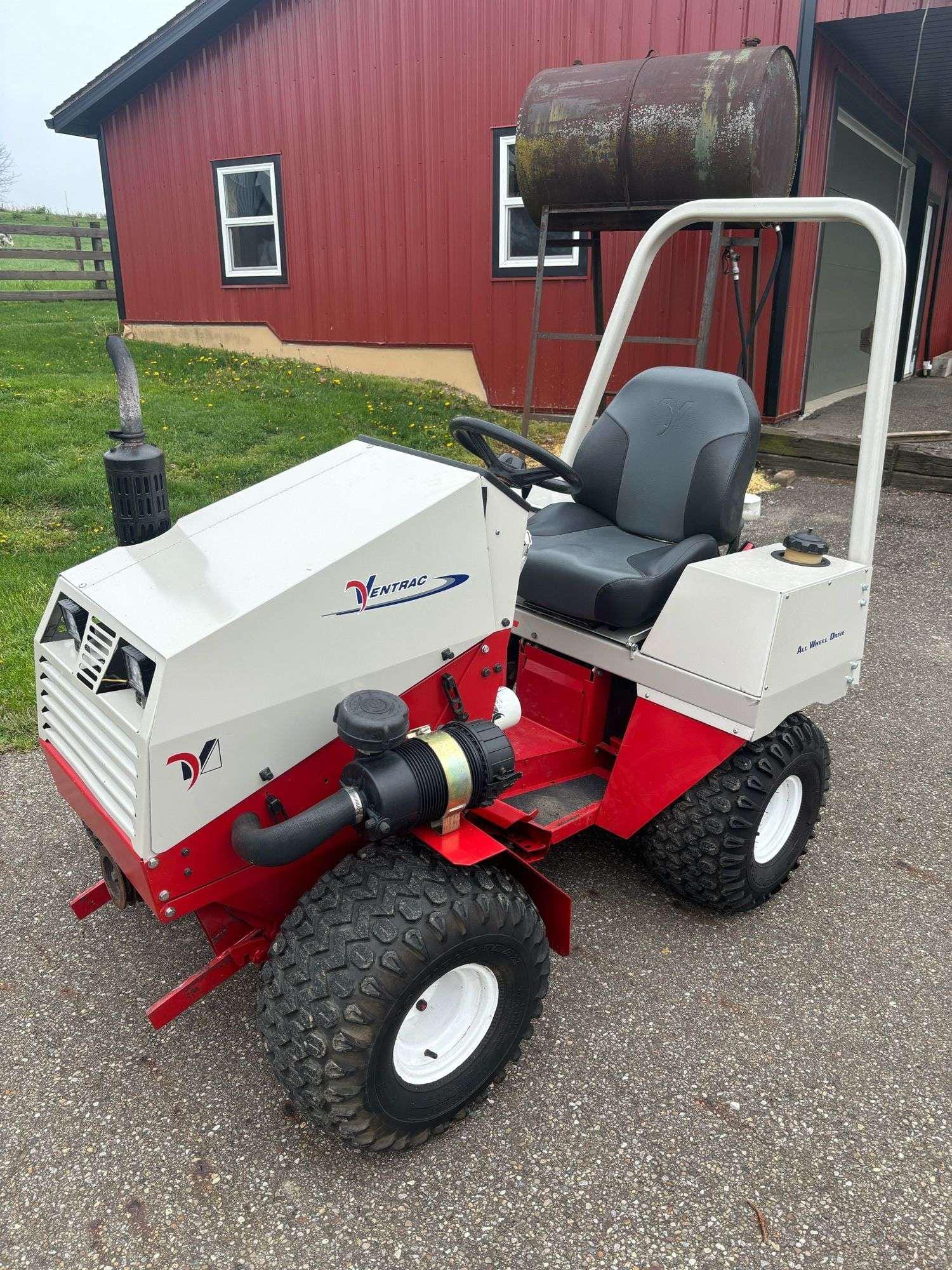 Main image Ventrac 4000