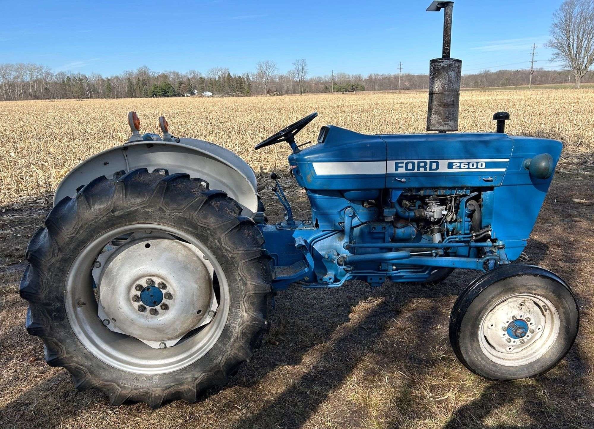 1978 Ford 2000 Equipment Image0