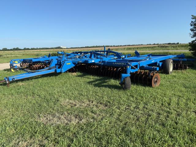 Image of Landoll 7431 equipment image 1