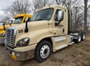 2016 Freightliner Cascadia Image