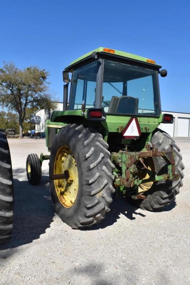 Image of John Deere 4430 equipment image 3