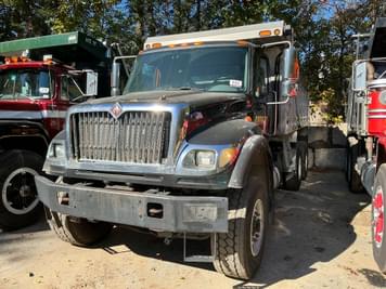 Main image International 7600