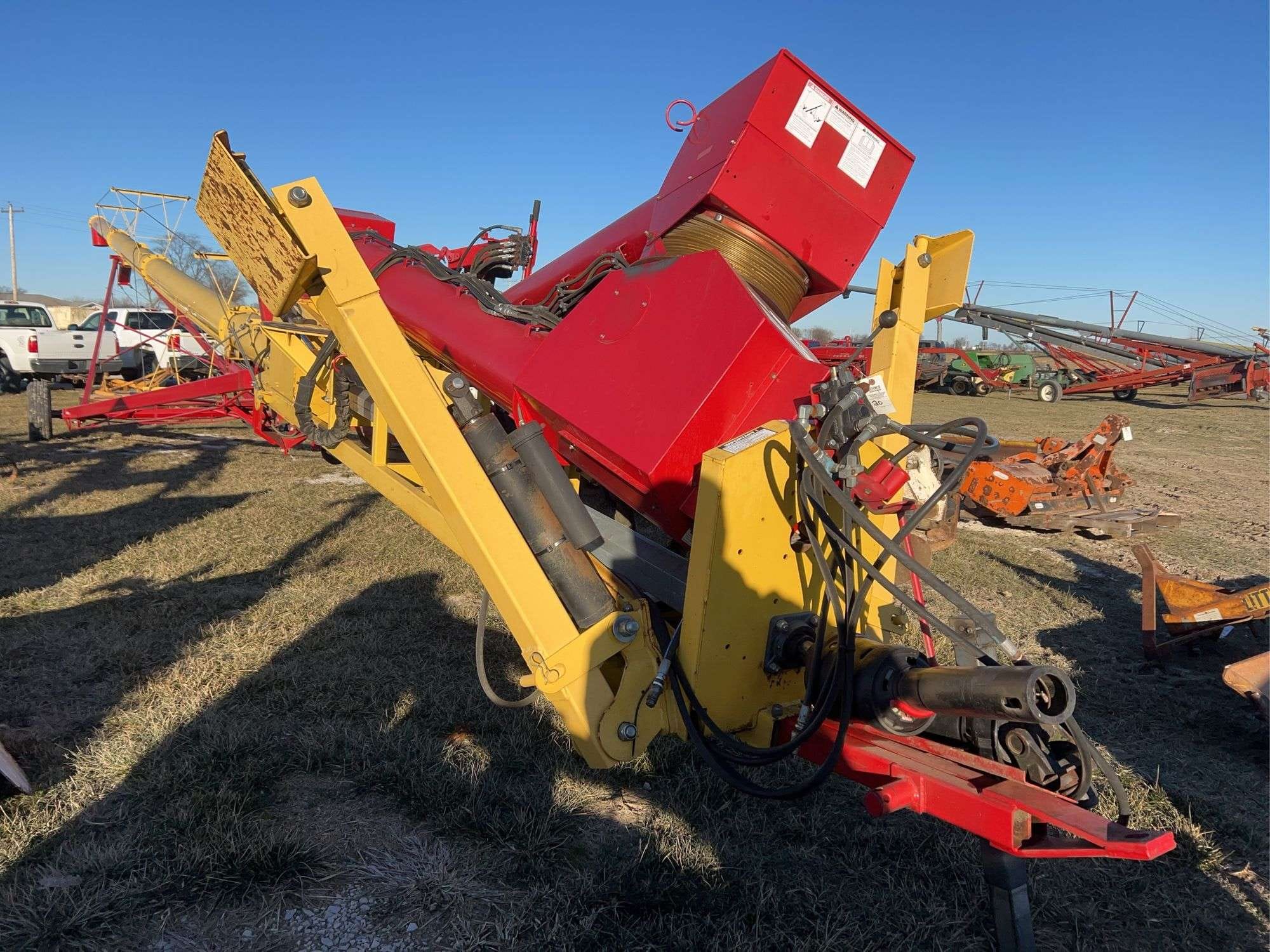 Westfield 13x81 Equipment Image0