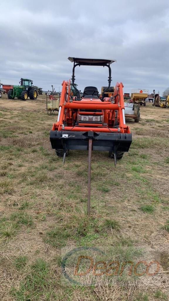 Main image Kubota L3130