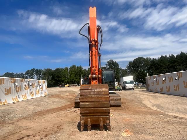 Image of Hitachi ZX250LC equipment image 1