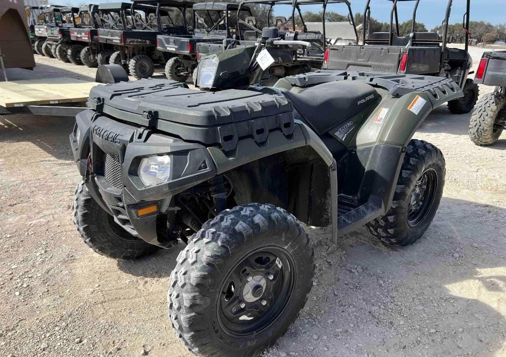 Polaris Sportsman 550 Equipment Image0