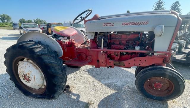 Image of Ford 961 equipment image 3
