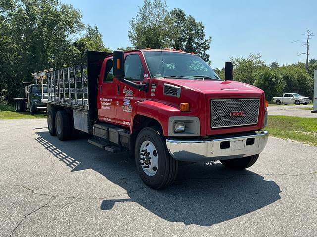 Image of GMC 8500 equipment image 2