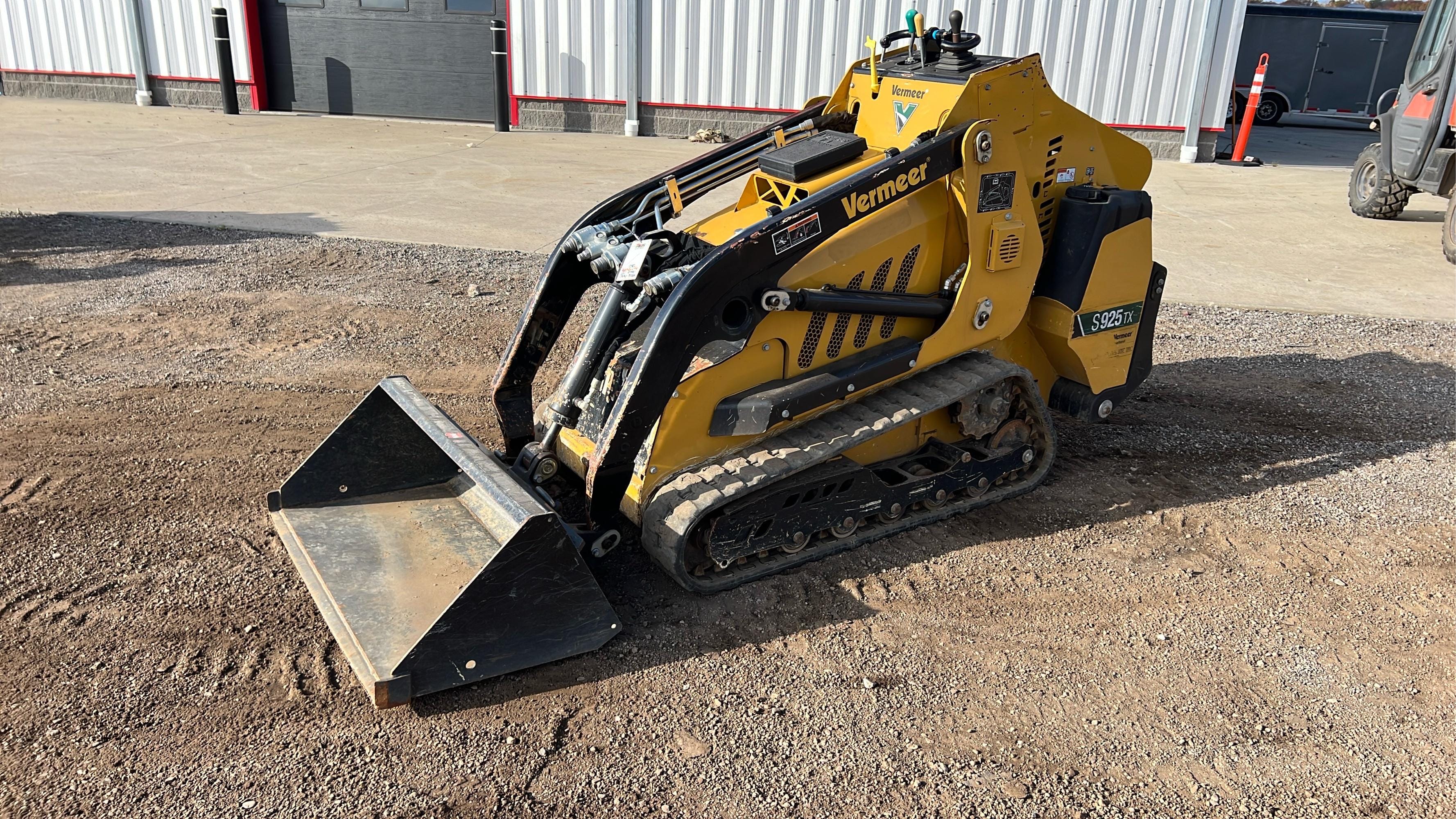 Main image Vermeer S925TX