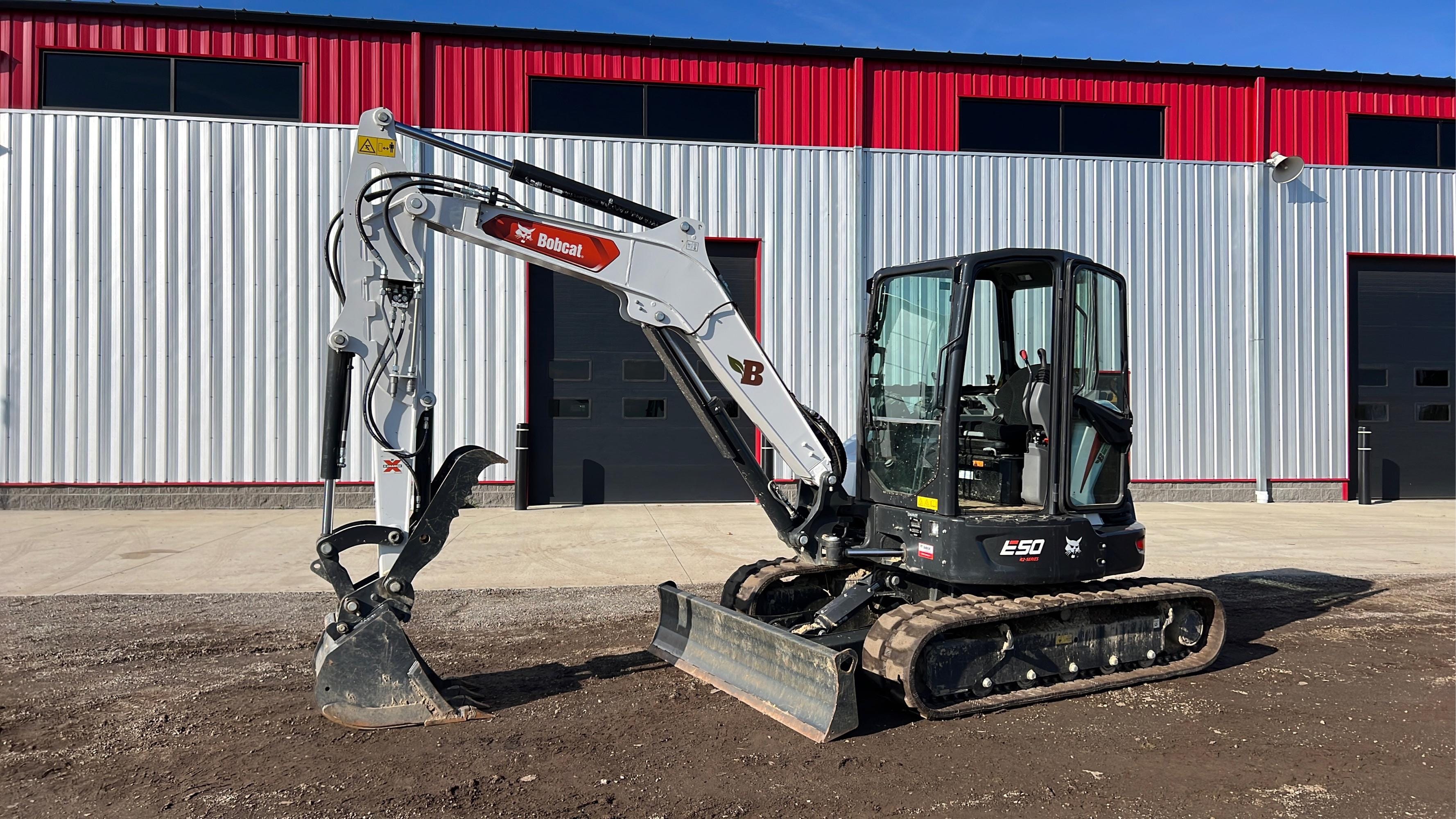 Main image Bobcat E50