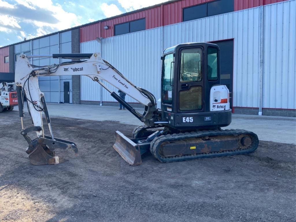 Main image Bobcat E45