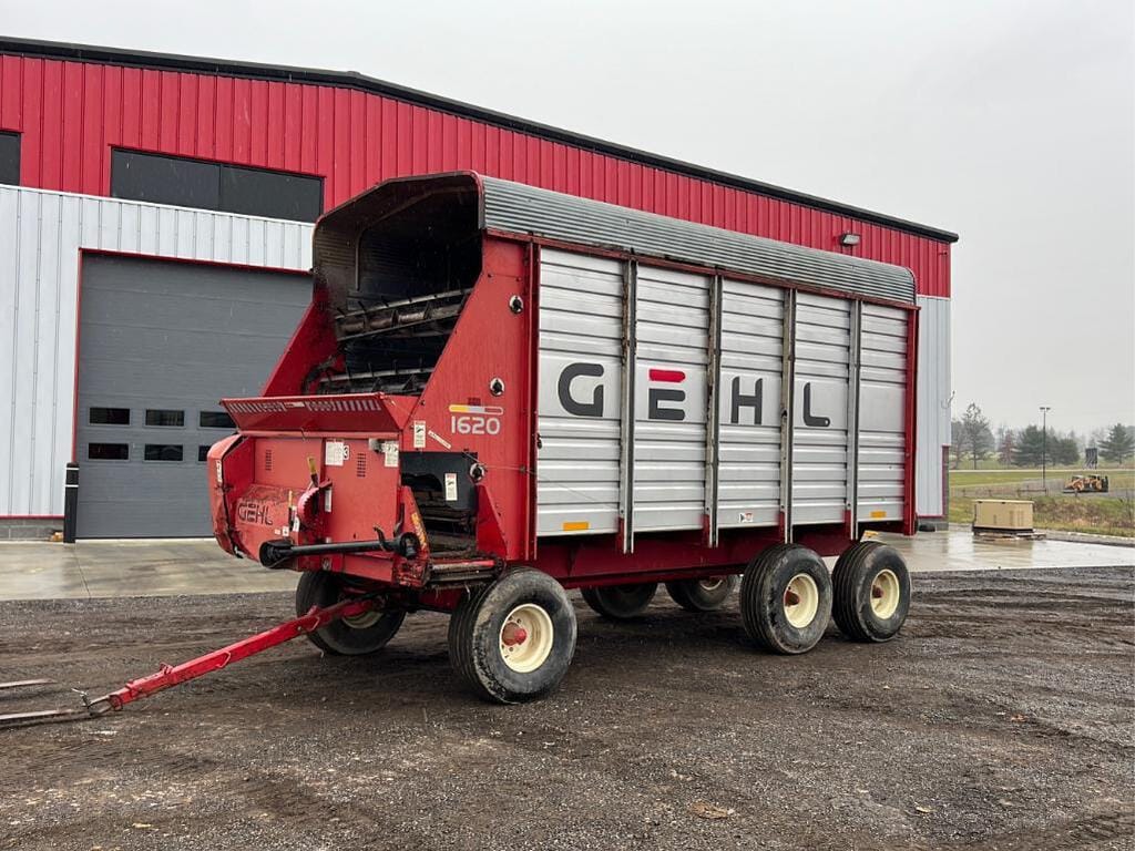 Main image Gehl 1620