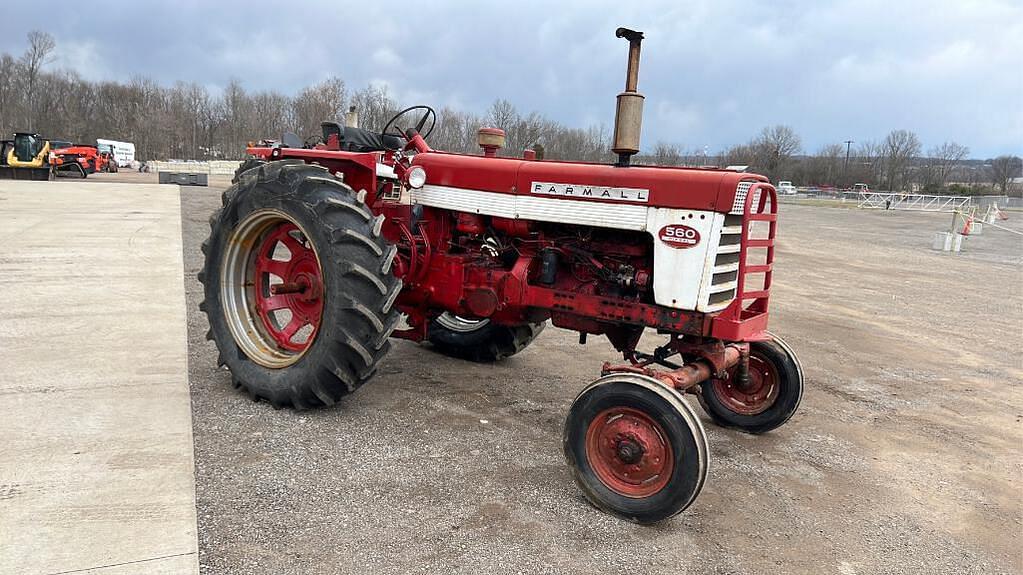 International Harvester 560 Tractors 40 to 99 HP for Sale | Tractor Zoom