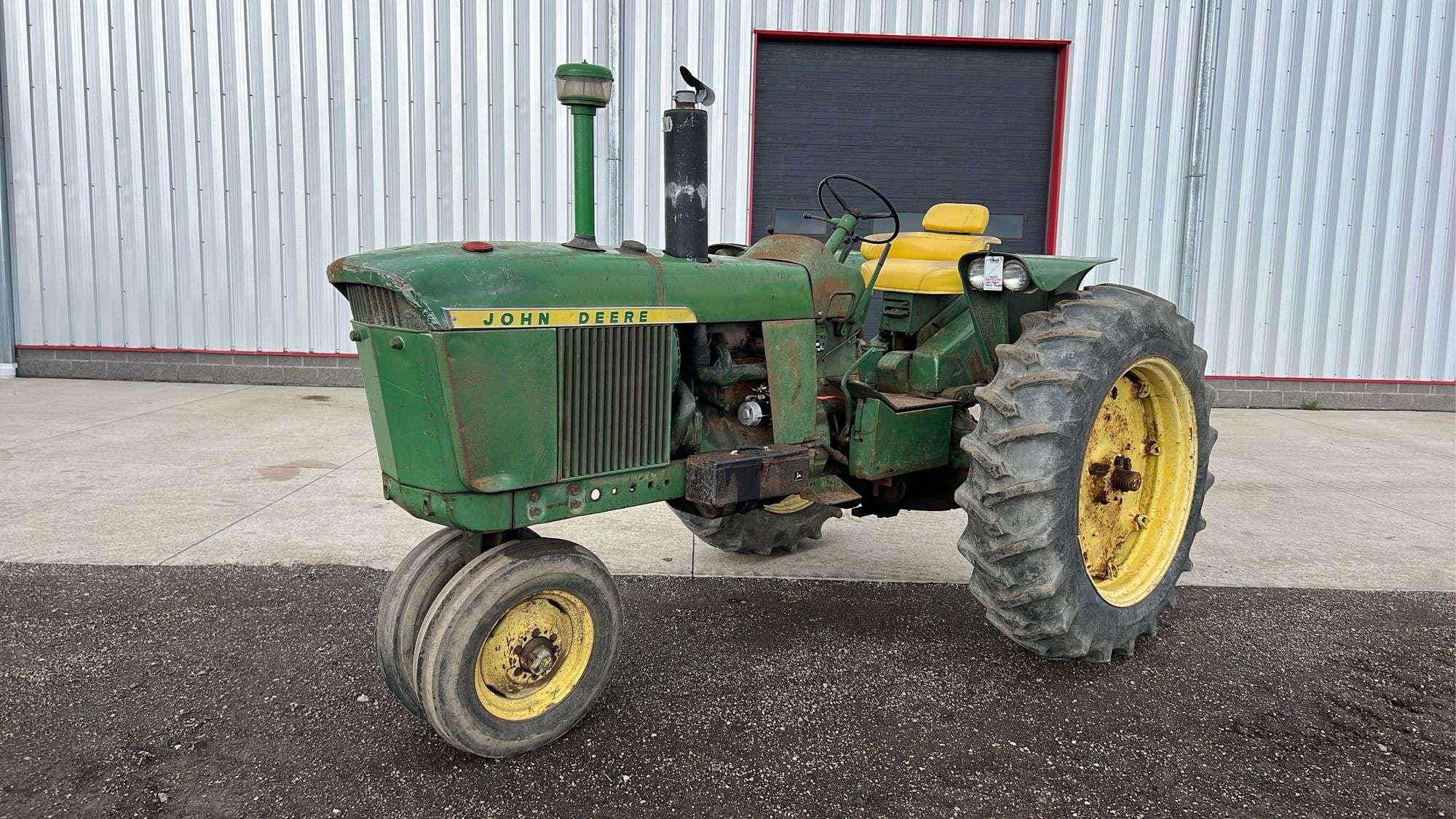 Main image John Deere 310