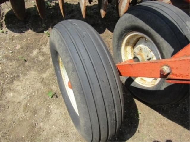 Image of Allis Chalmers 2300 equipment image 4