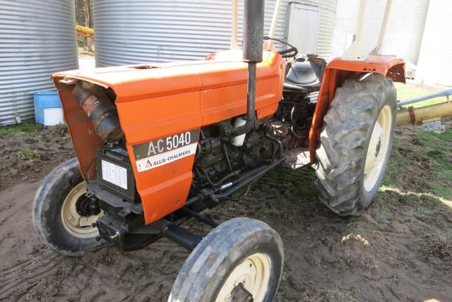 Image of Allis Chalmers 5040 equipment image 2