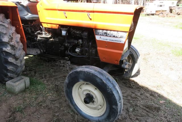 Image of Allis Chalmers 5040 equipment image 4