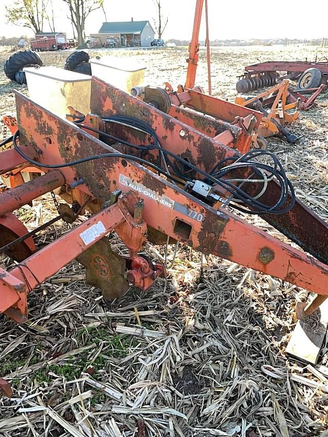 Image of Allis Chalmers 770 equipment image 1