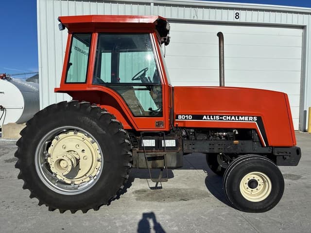 Image of Allis Chalmers 8010 equipment image 1