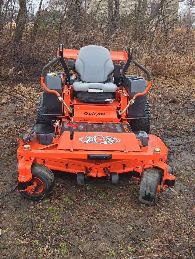 Image of Bad Boy Outlaw equipment image 1