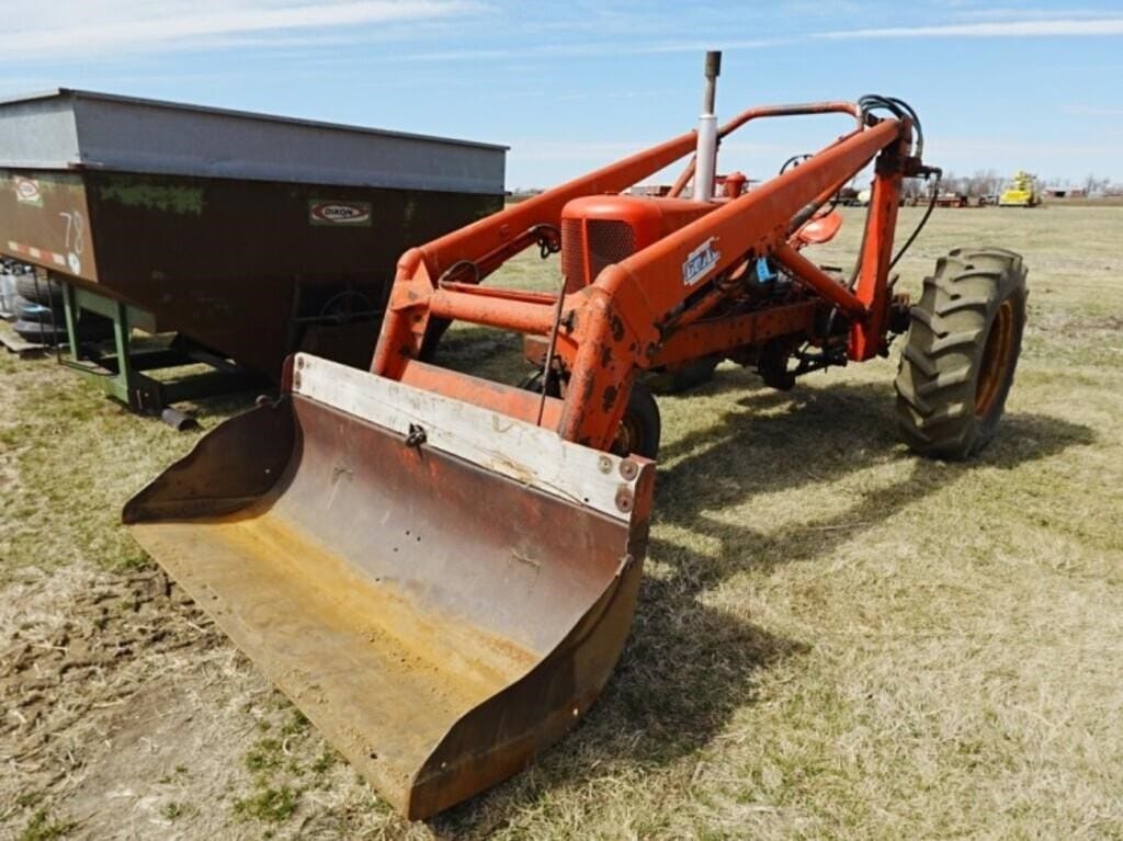 Allis Chalmers WD45 Equipment Image0