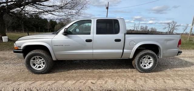 Image of Dodge Dakota equipment image 4