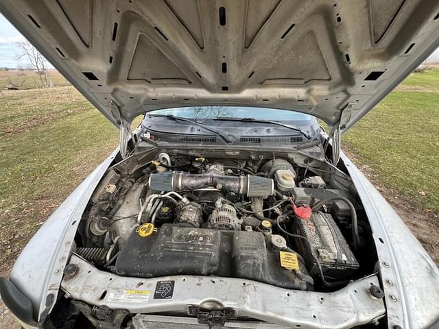 Image of Dodge Dakota equipment image 3