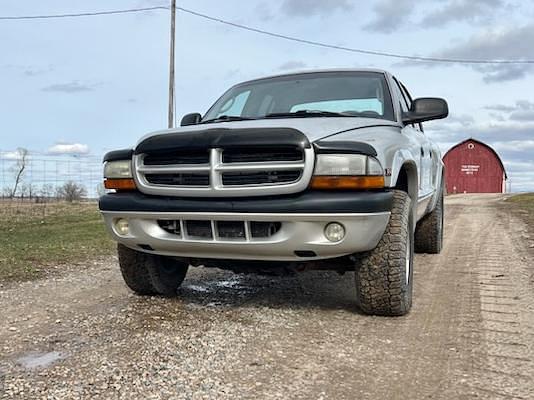 Image of Dodge Dakota equipment image 1