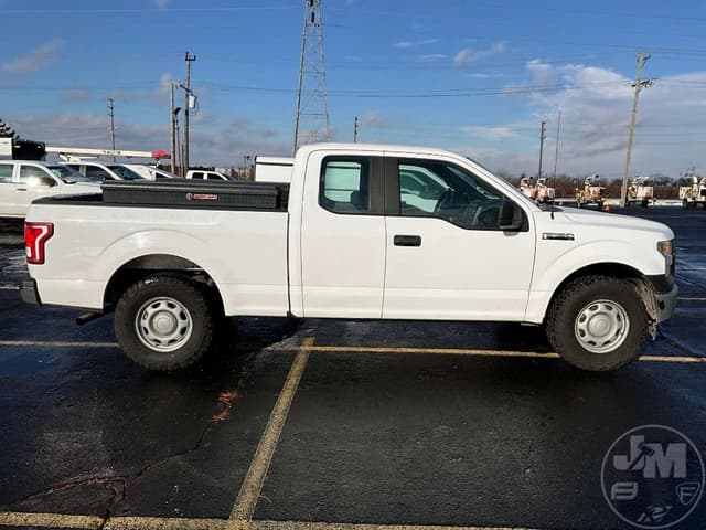 Image of Ford F-150 equipment image 3