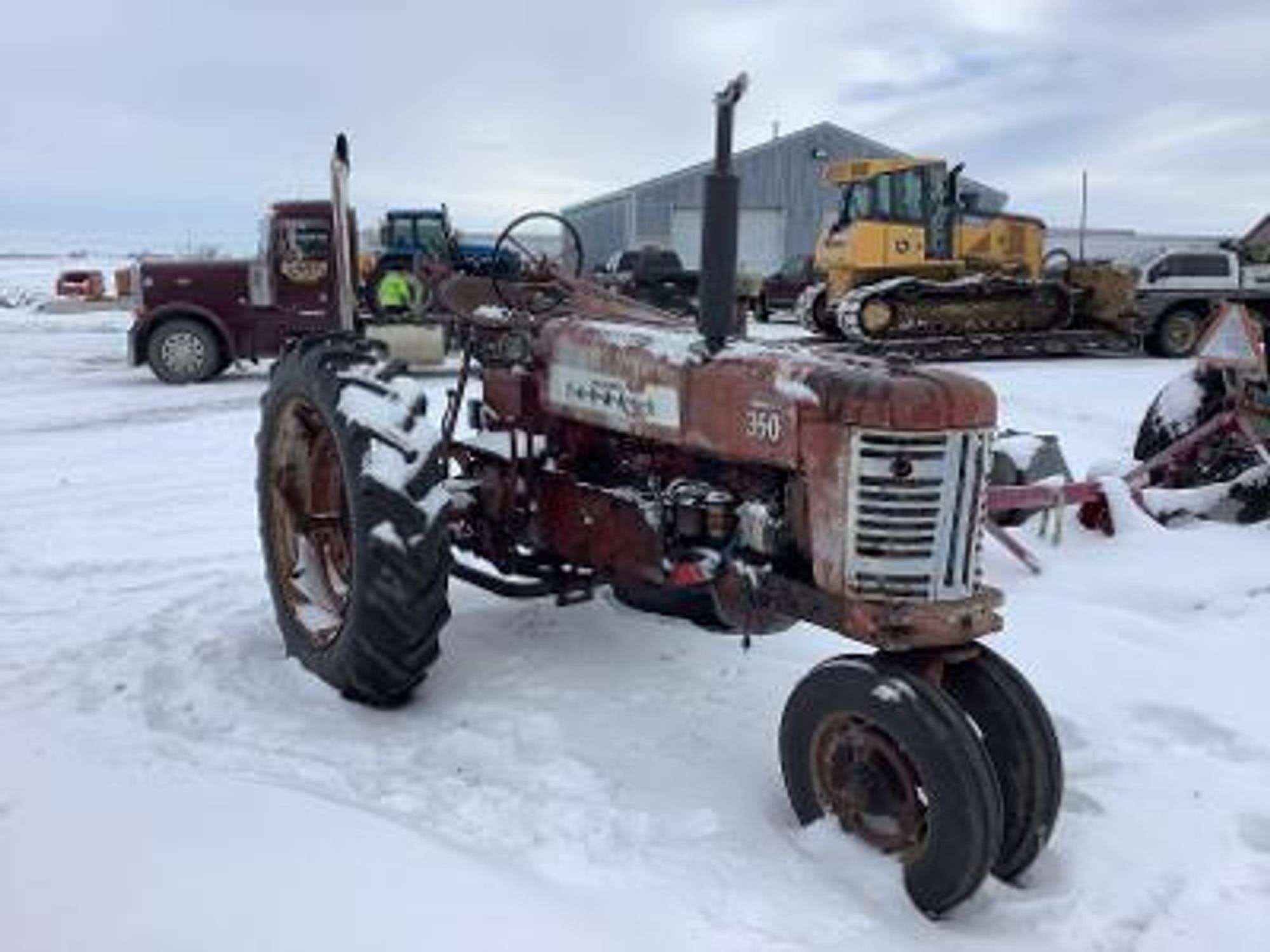 Farmall 350 Equipment Image0