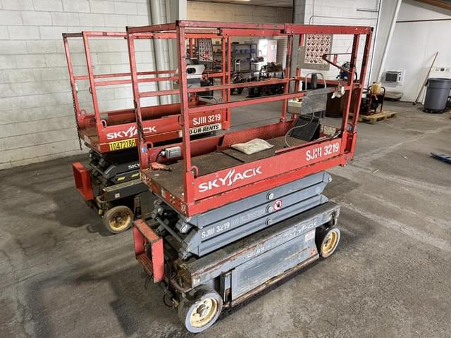 Image of Sky Jack SJIII3219 equipment image 2