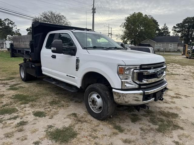 Image of Ford F-350 equipment image 1