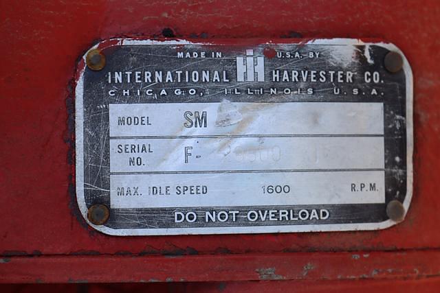 Image of Farmall Super M equipment image 2