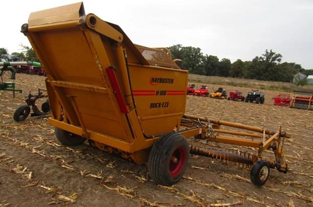 Image of Haybuster H-106 equipment image 3