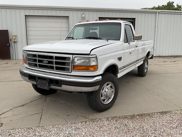 Image of Ford F-250 equipment image 4