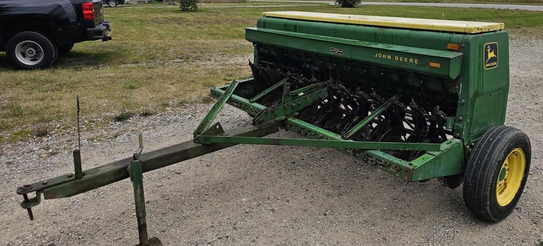 Image of John Deere 8250 Primary image