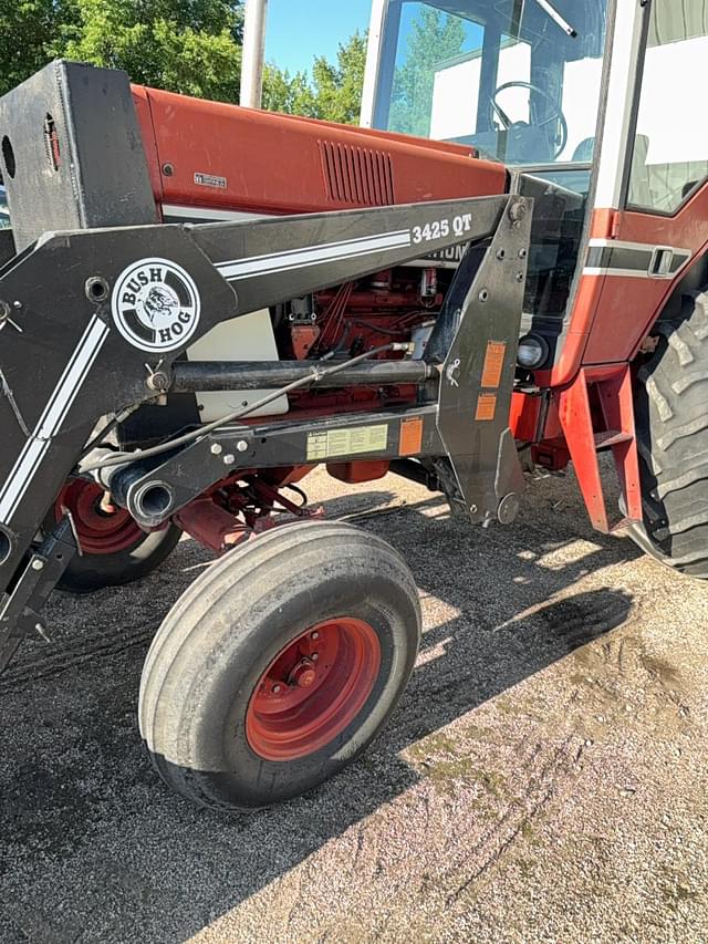 Image of International Harvester 986 equipment image 1