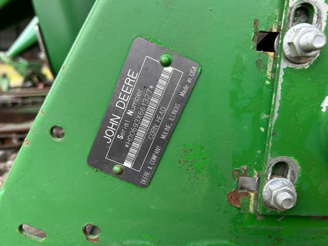 Image of John Deere 9670 STS equipment image 4