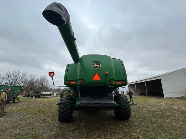 Image of John Deere 9670 STS equipment image 2