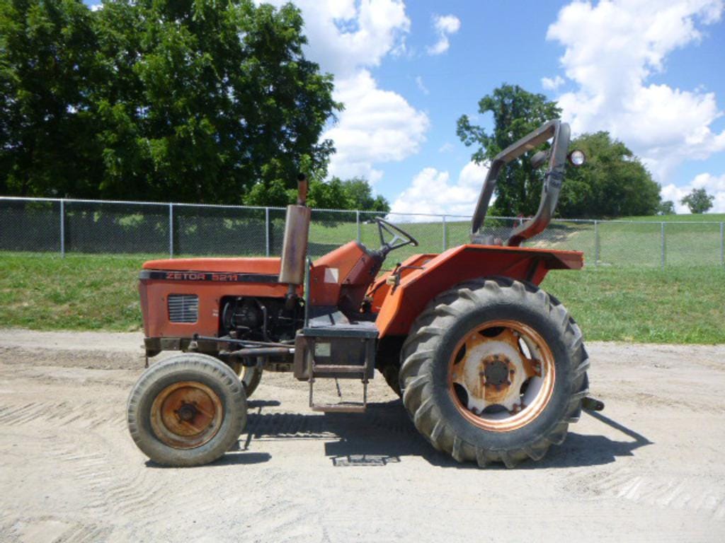 Main image Zetor 5211