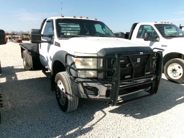 Image of Ford F-550 equipment image 4