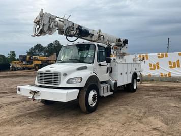 Main image Freightliner M2 106
