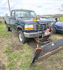 1996 Ford F-250 Equipment Image0