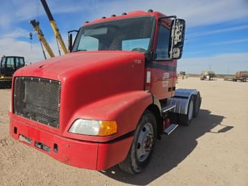 Main image Volvo VNM