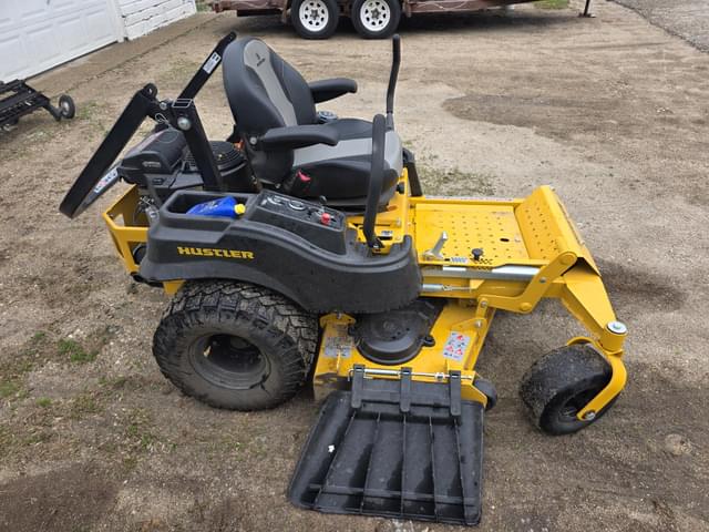 Image of Hustler FasTrak equipment image 3