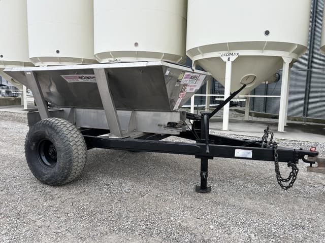 Image of Adams 2T-TURF equipment image 1