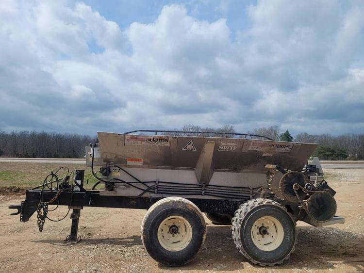 Adams HLS34WH Chemical Applicators Fertilizer Applicators Dry for
